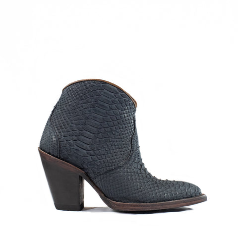 Kyra - Almond Toe - Navy